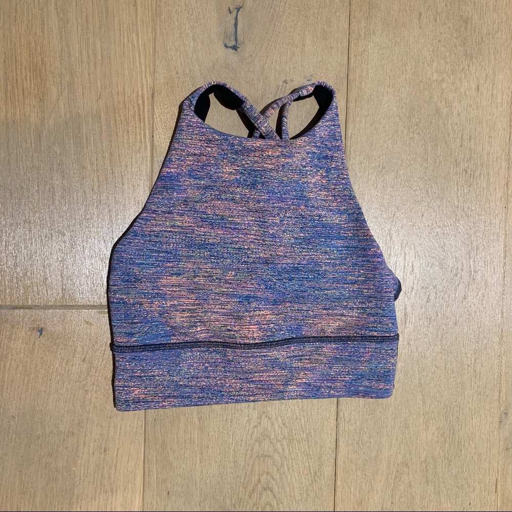 Lululemon sports bra